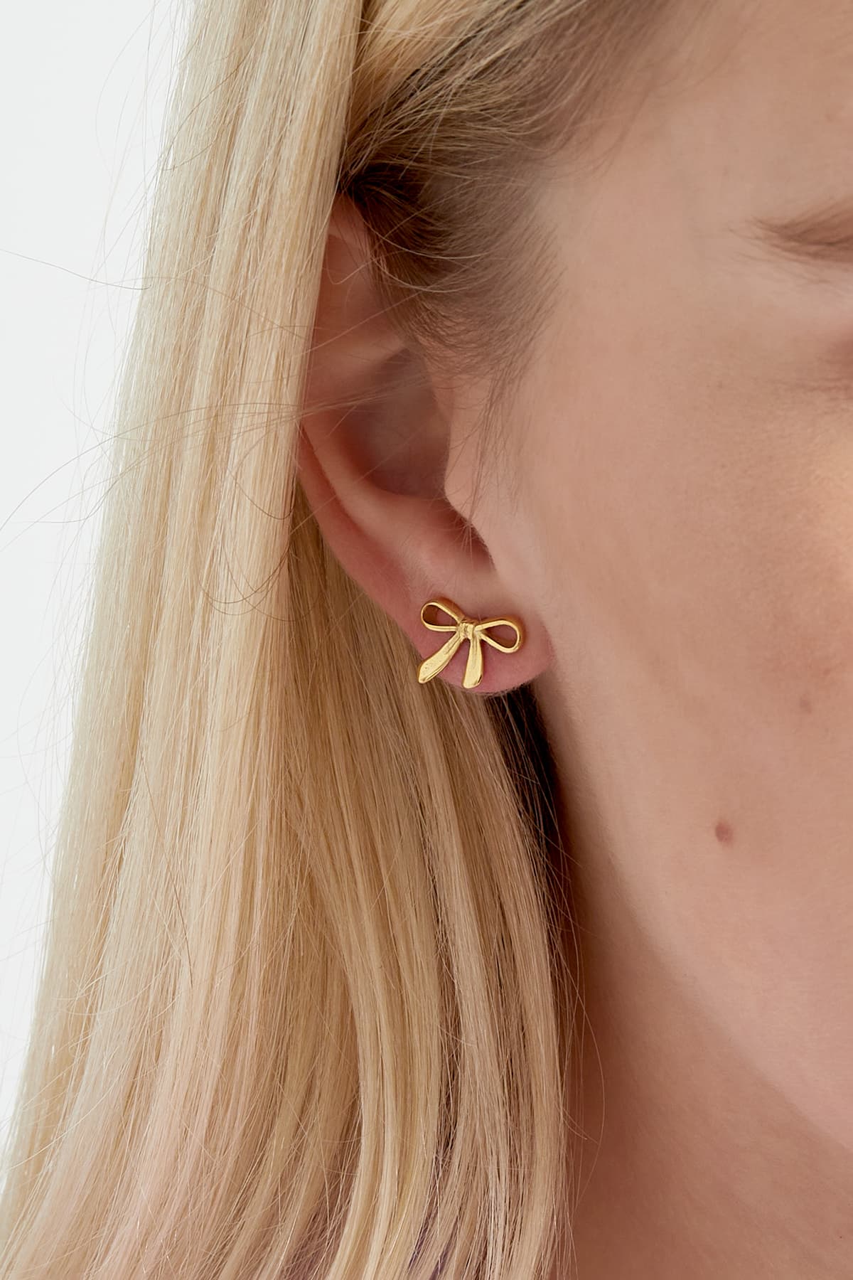 Oorbellen Studs Simple Bow 3