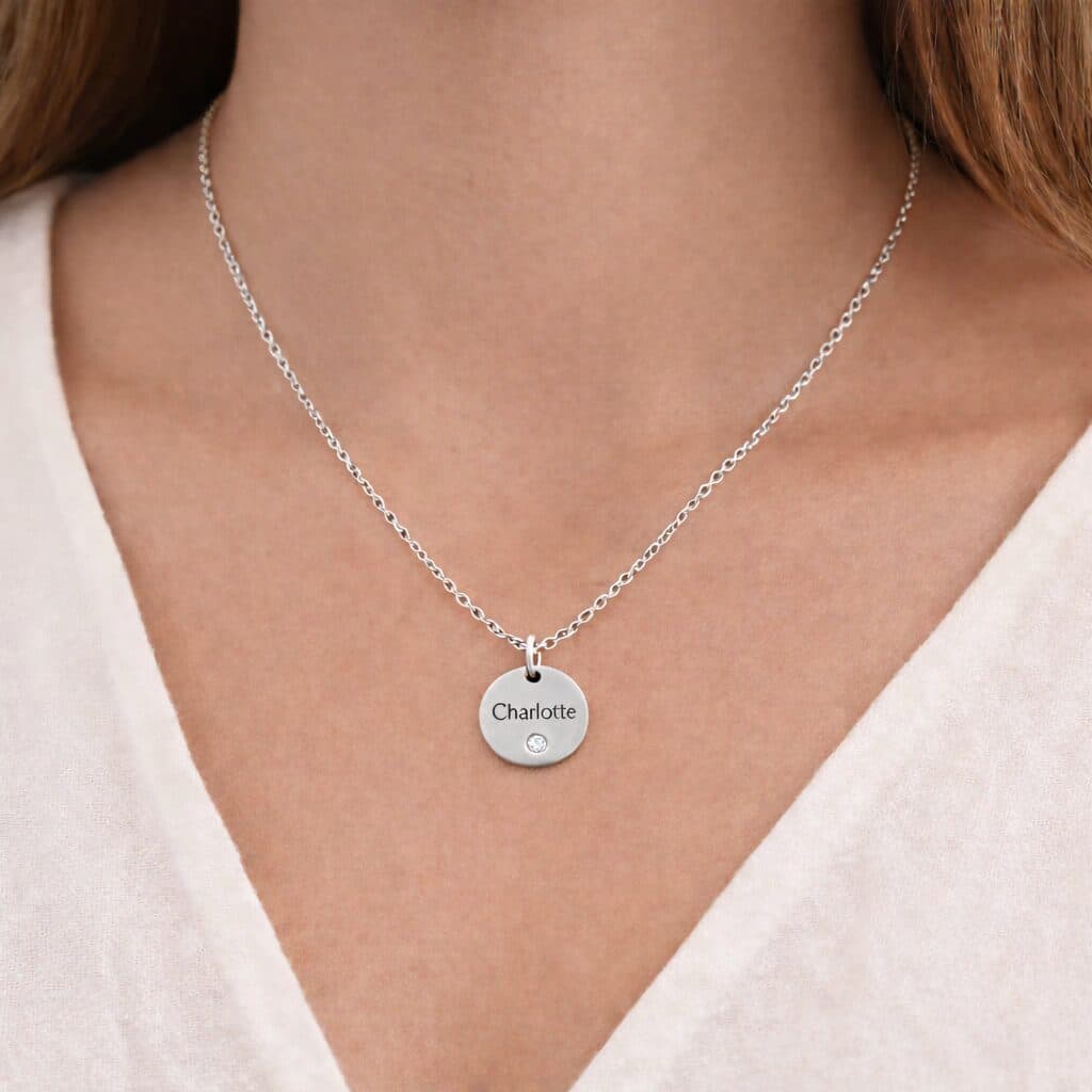 Ketting met Steentje en Naam 5