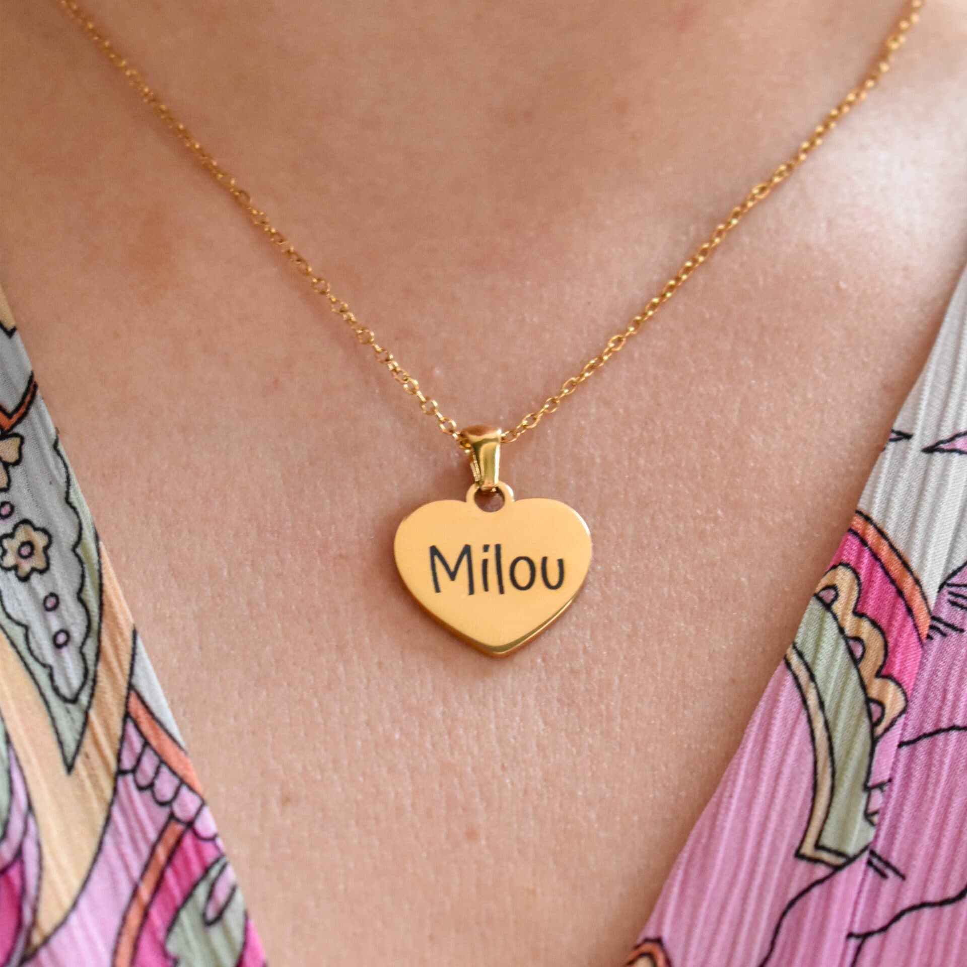 Graveerbare Naam Ketting Hart — alternatieve afbeelding