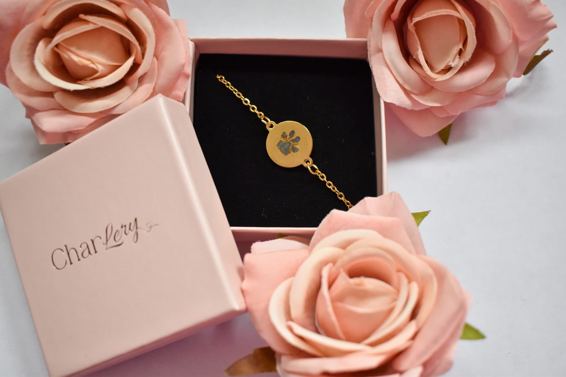 Graveerbare Munt Armband Pootafdruk — alternatieve afbeelding