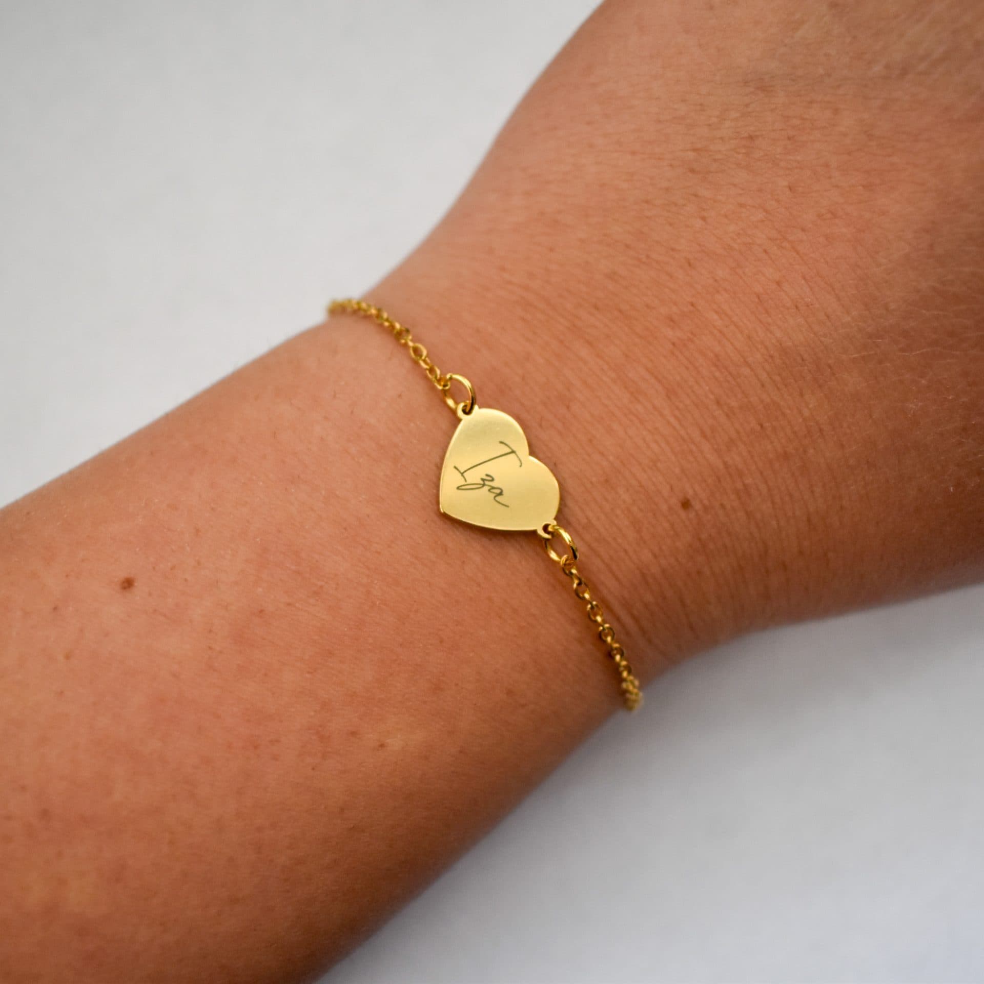 Graveerbare Armband Naam Hart — alternatieve afbeelding