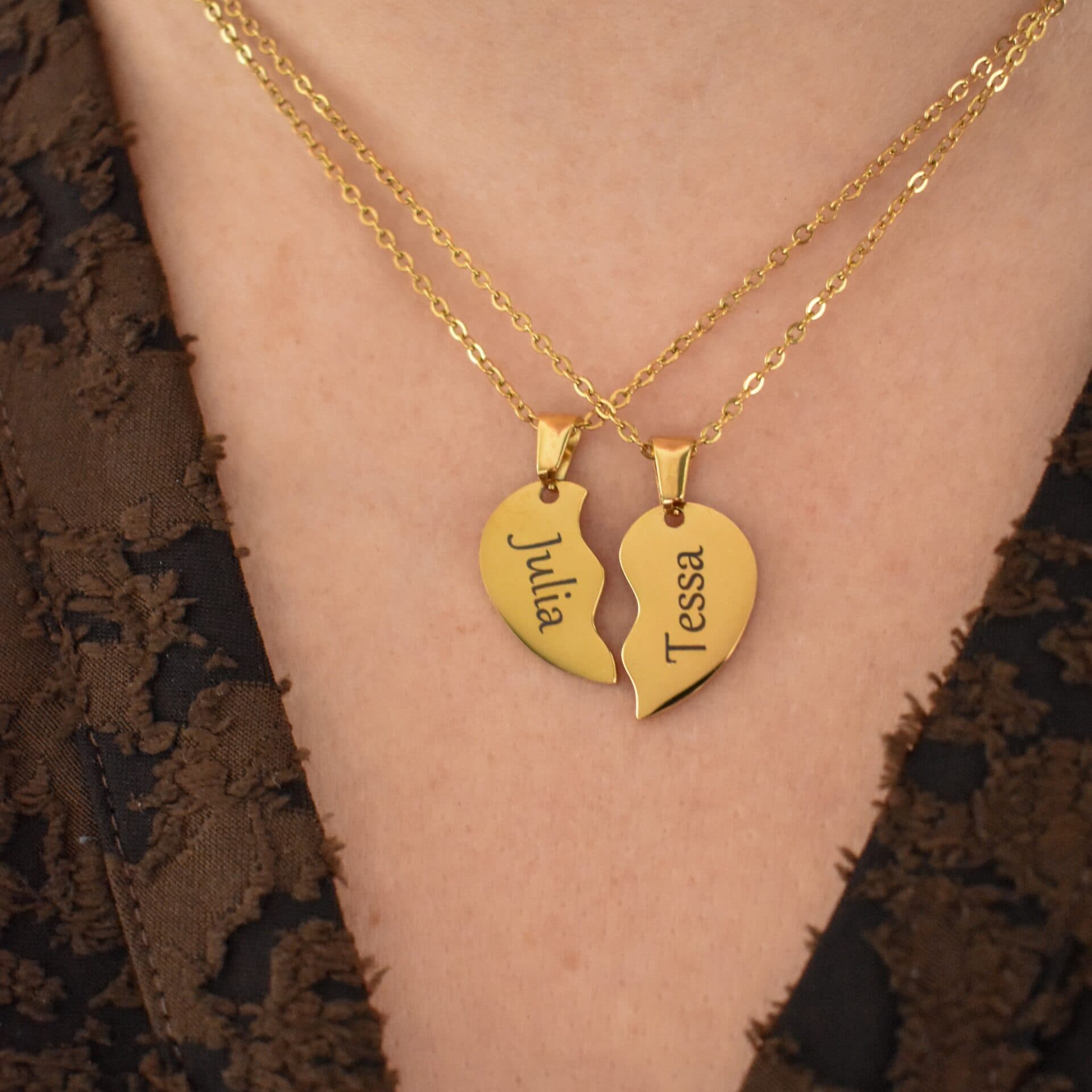 Graveerbare Set Kettingen Halve Hartjes — alternatieve afbeelding